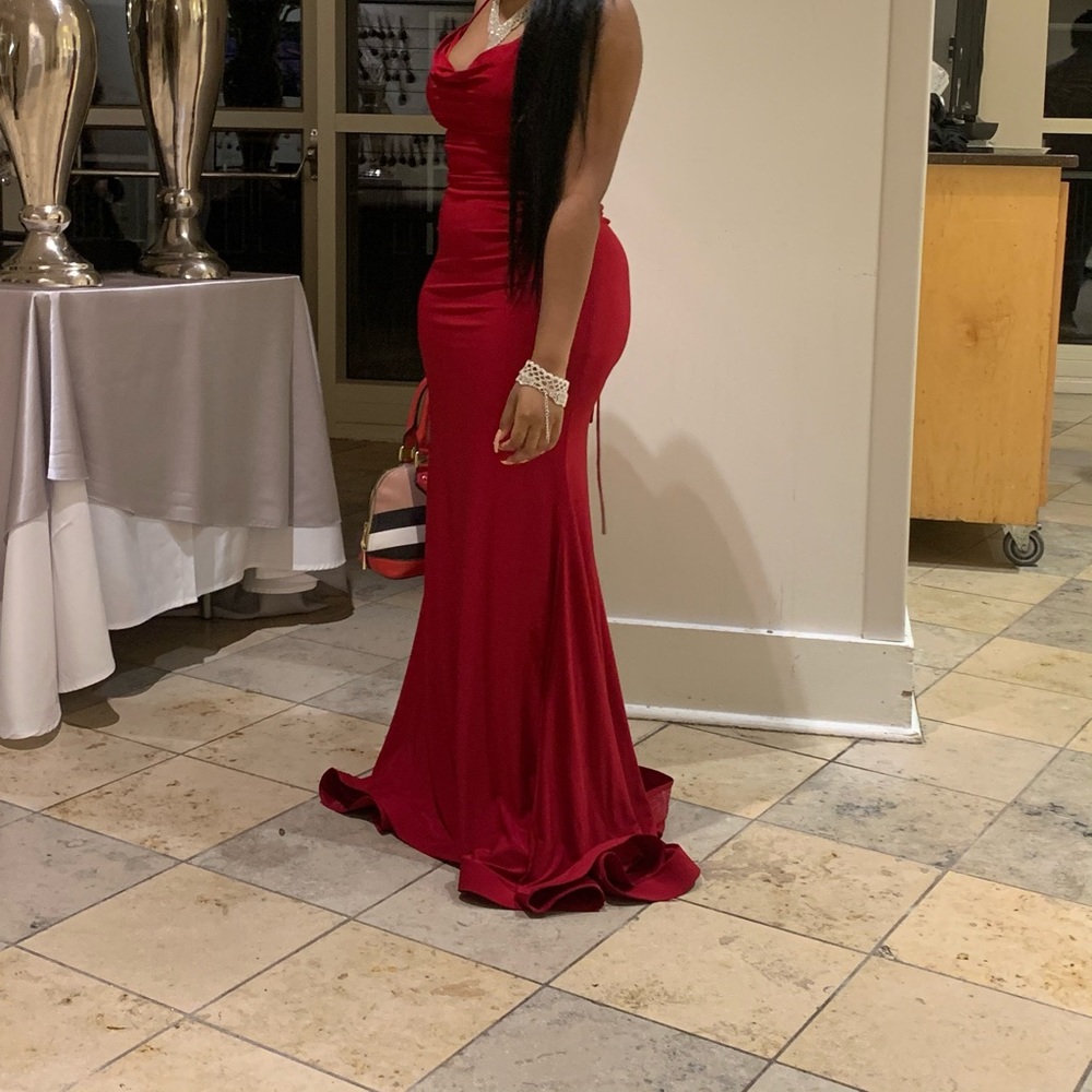 Red prom / formal dress